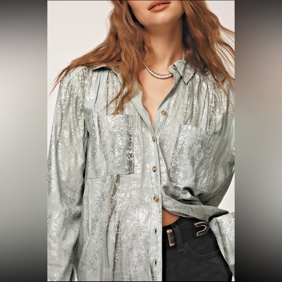 Pilcro Tops - Anthropologie Pilcro Sage Green Foil Shine Button Down Shirt Top Size S